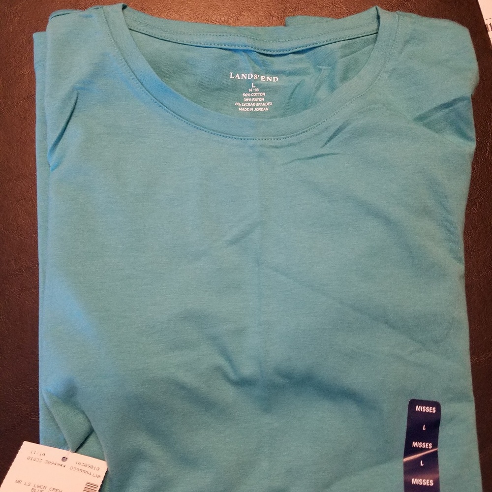 Lands End Long sleeve t-shirt